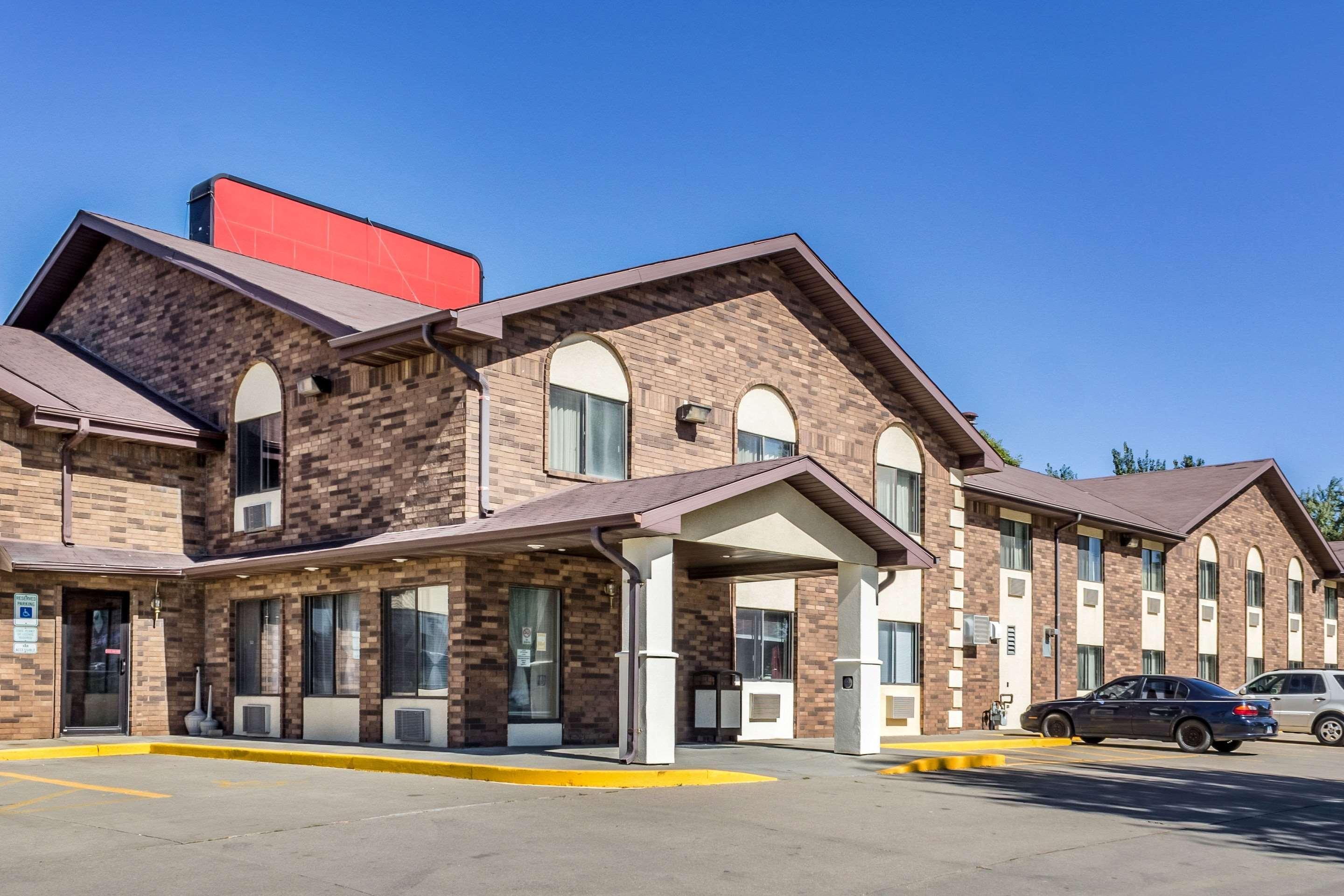 Econo Lodge North Sioux Falls Eksteriør bilde