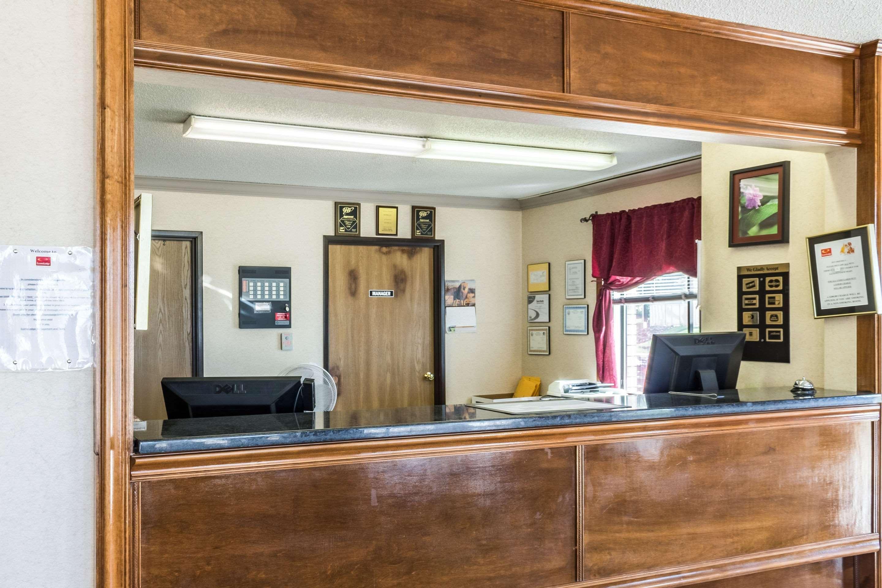 Econo Lodge North Sioux Falls Eksteriør bilde